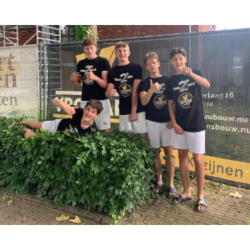 Vromansbouw-sponsoring-Team2ekeus groepsfoto